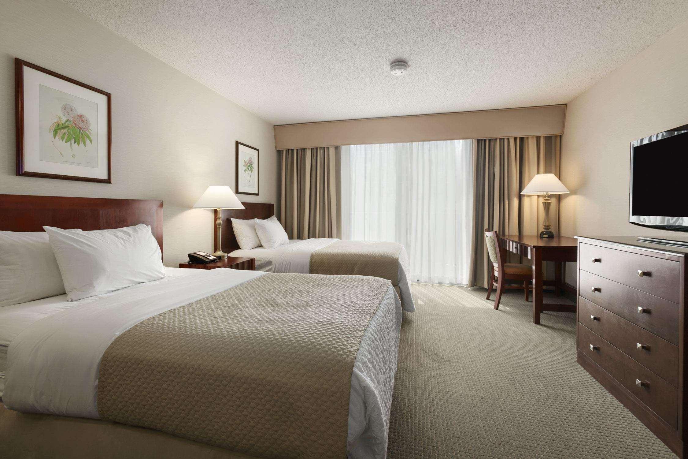 Hotel Embassy By Hilton Richmond 4*