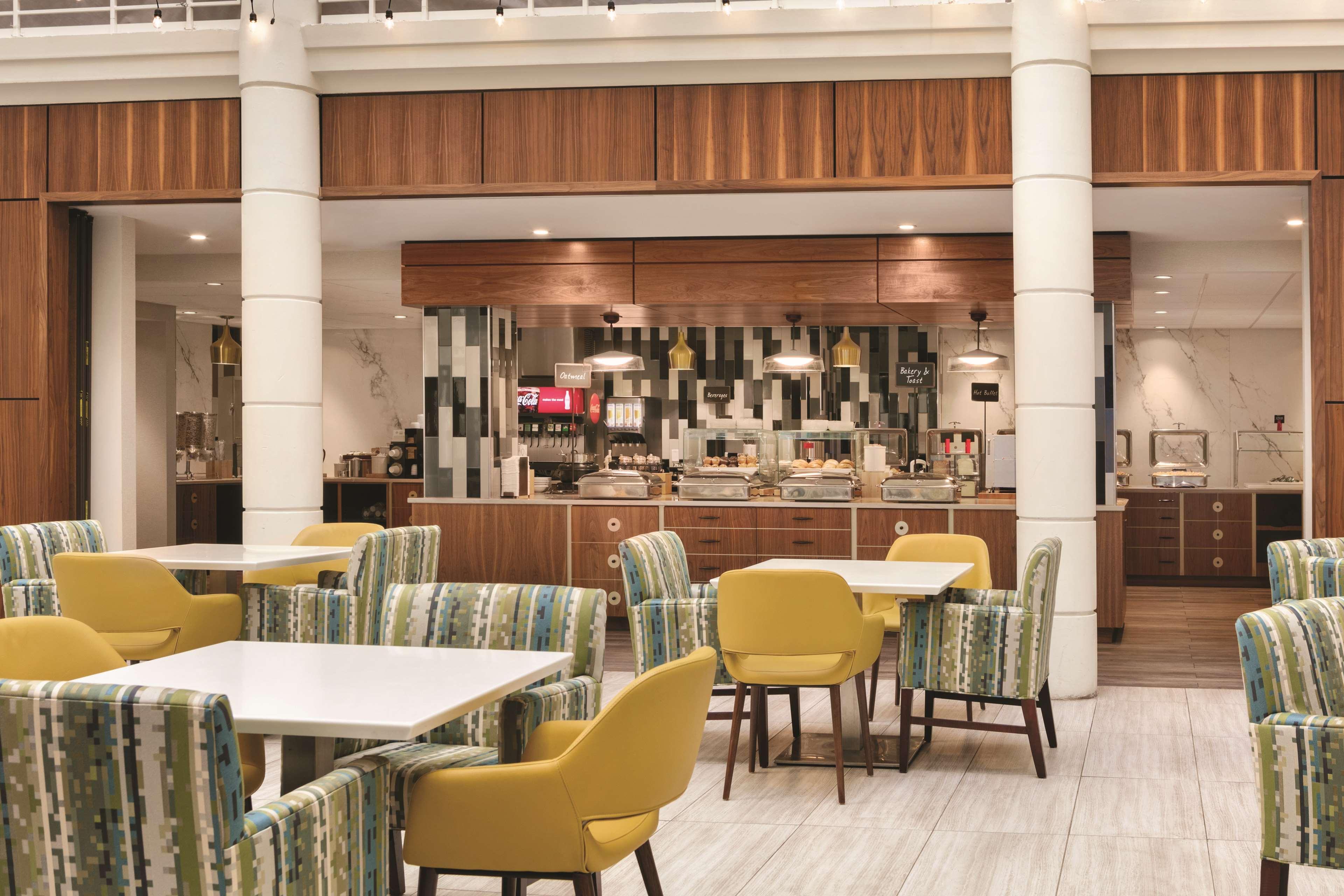 Hotel Embassy By Hilton Richmond