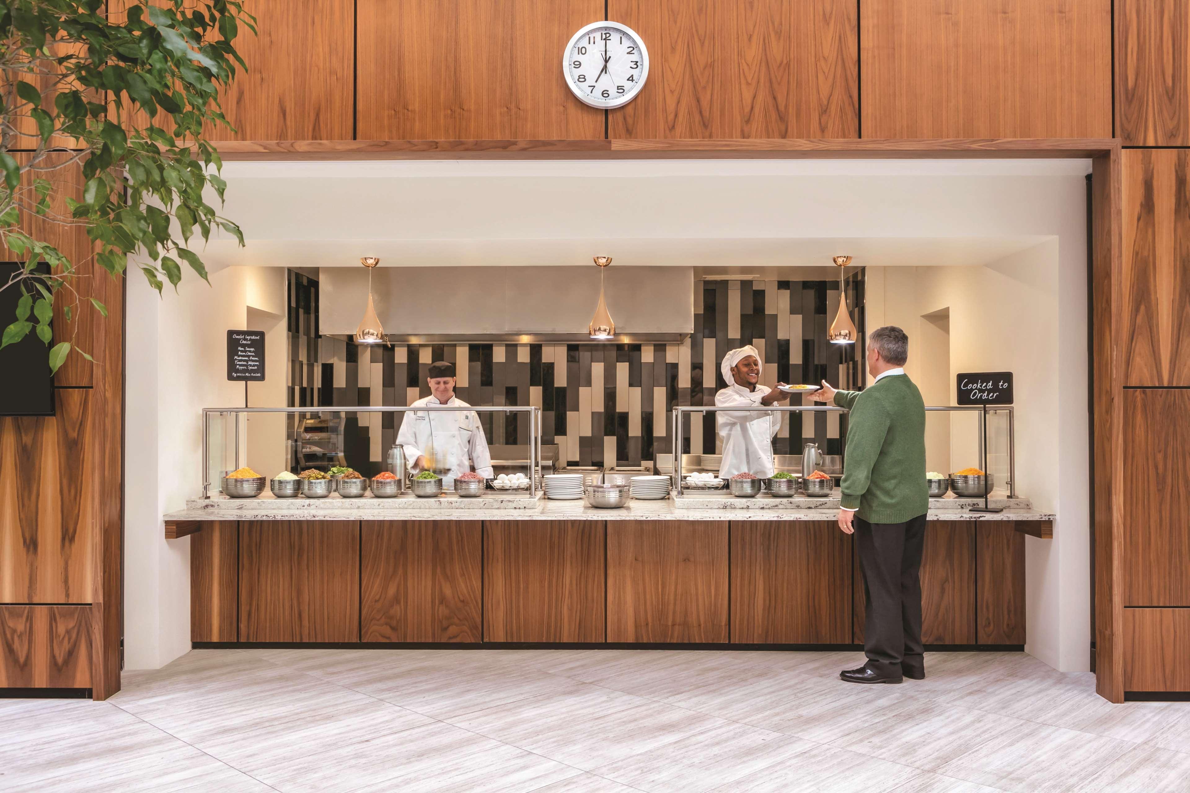 Embassy By Hilton Richmond Hotel Dumbarton