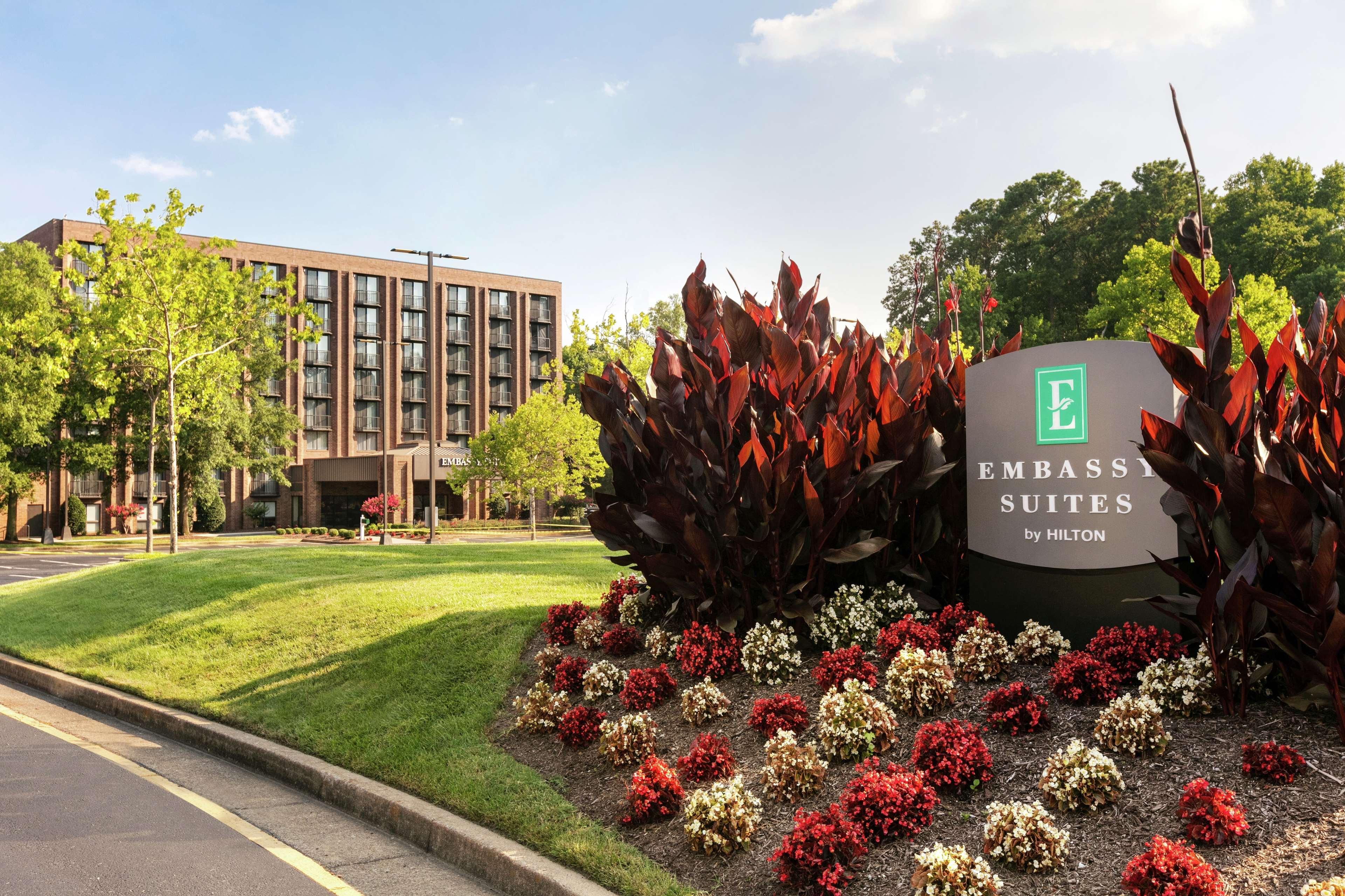 Embassy By Hilton Richmond Hotel